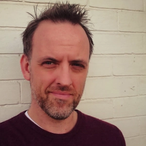 Christian Cawley, author of this comparison